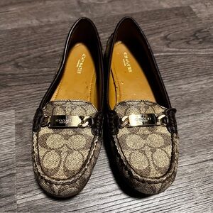 Coach Signature Pattern Brown Loafers women’s 6 B